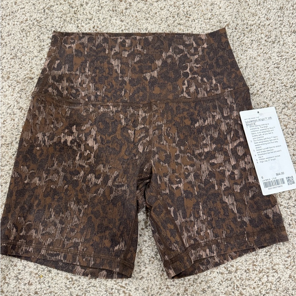 NWT Lululemom Align Shorts 6” size 6 leopard print